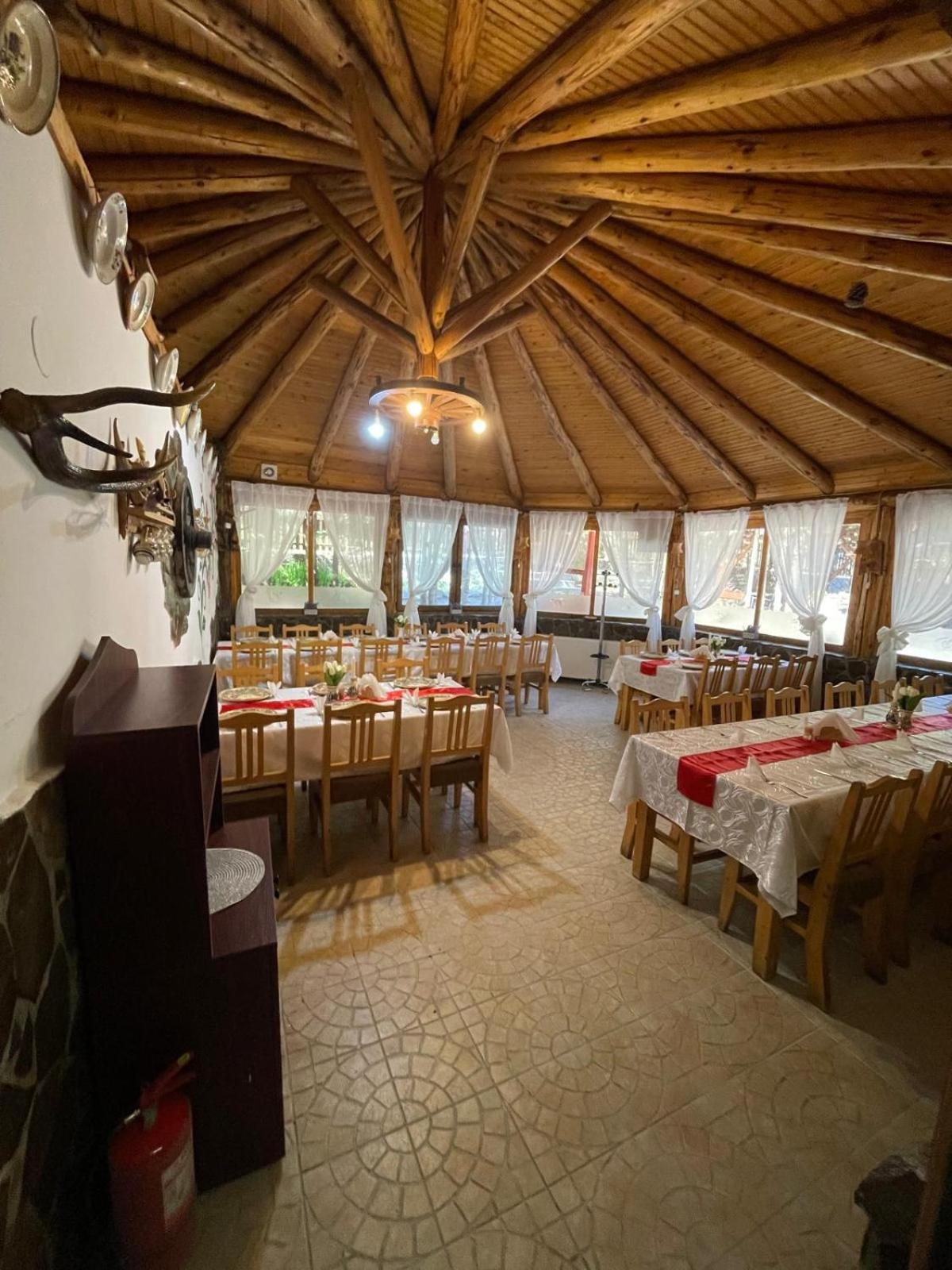 Pensiunea Cetate Balvanyos Bagian luar foto